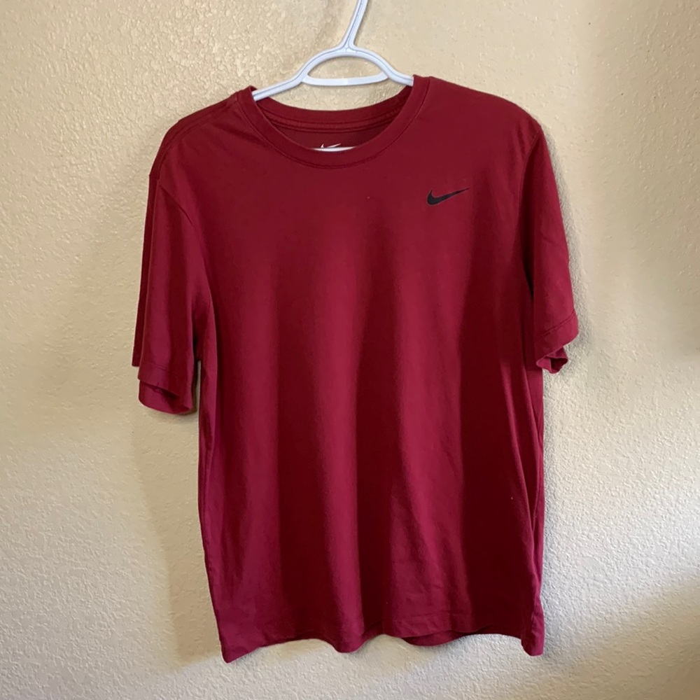 Nike t-shirt